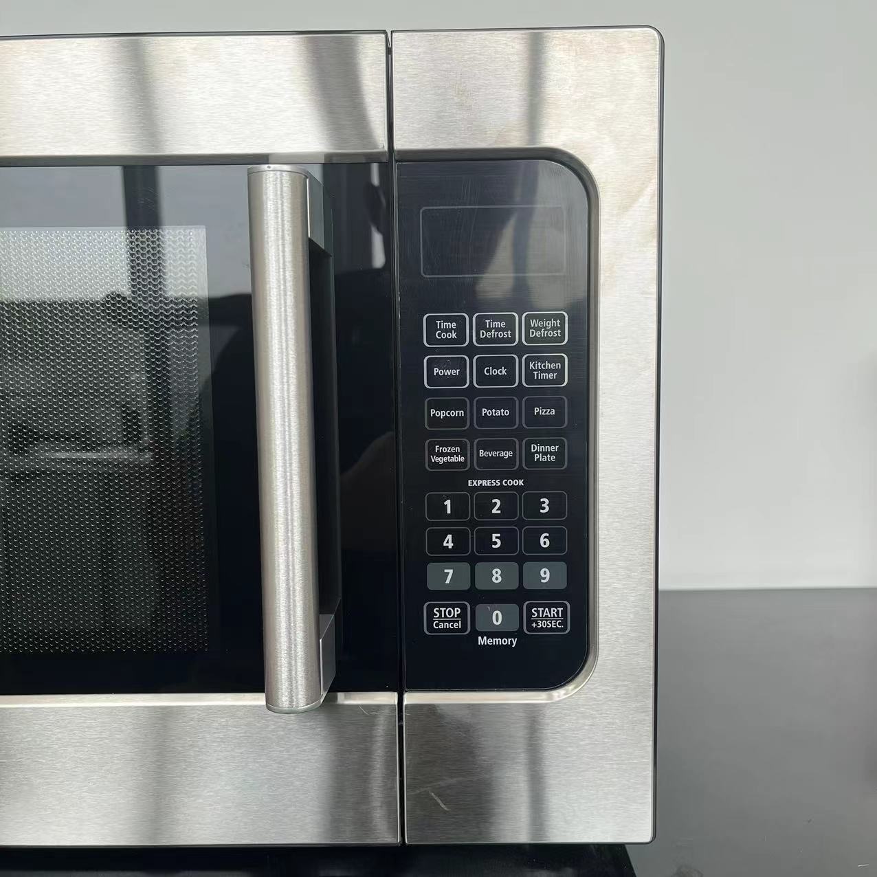 Space-Saving Commercial Microw - Commercial Kitchen Microwave review and price